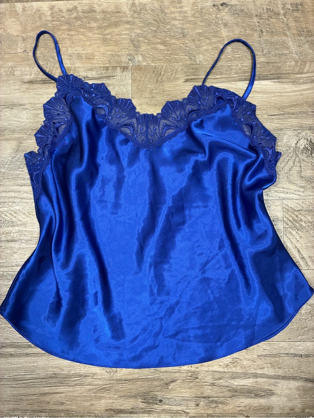 Victoria Secret VTG Gold Label Satin Lace Camisole